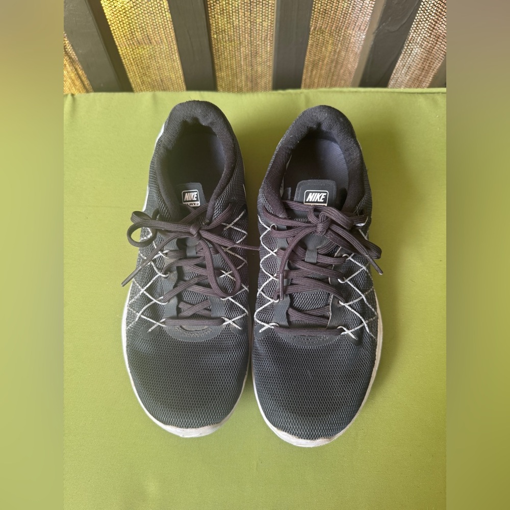 Nike Fury 2 Black Women’s Sneakers